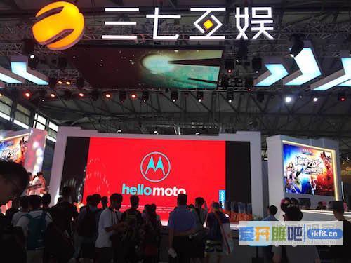 王者归来 MOTO新机携手《永恒纪元》亮相ChinaJoy